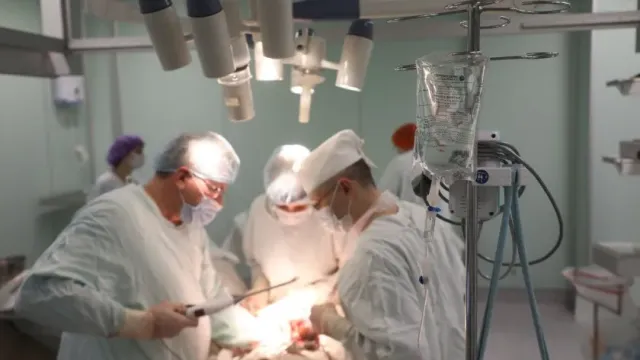 В Самаре врачи спасли зрение девочке, которая нечаянно проткнула глаз ножницами