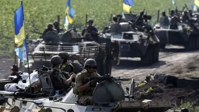 РВ: Колонна БМП Bradley едет по Украине, ВСУ готовятся применить их в контрнаступлении