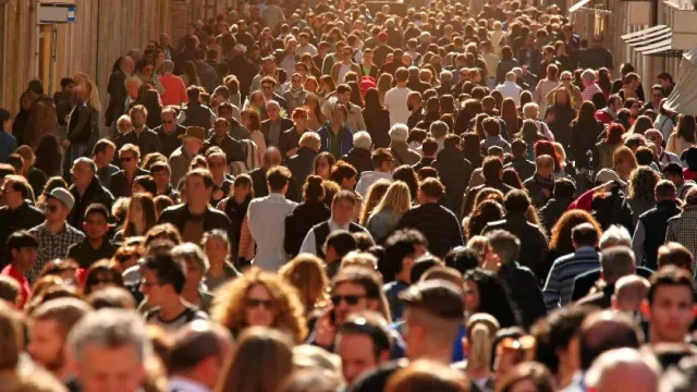 Население Земли достигнет максимума к середине 21 века, а затем резко сократится
