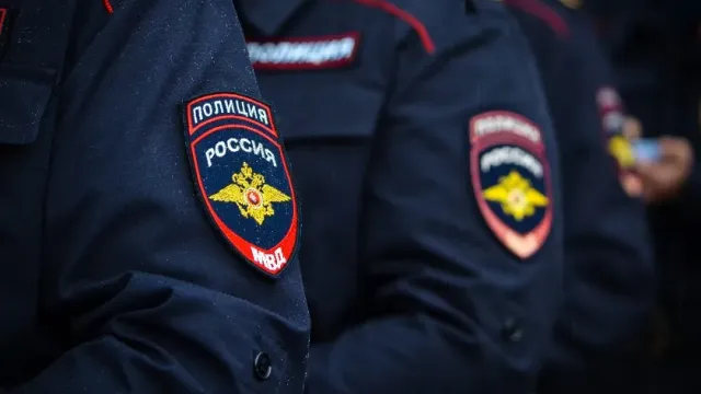 "MK": во дворе дома на северо-востоке Москвы обнаружено тело 11-летней школьницы