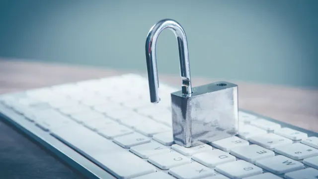 Мошенники начали использовать ИИ для имитации деловой переписки