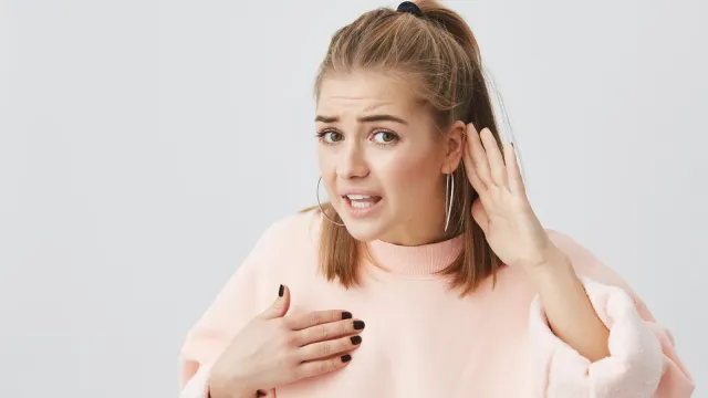 Россиянам назвали рабочие способы проверить слух дома