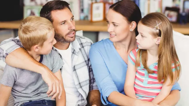 Врач рассказала, наследует ли дети интеллект от родителей