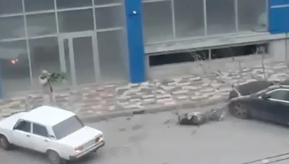 Мужчина расстрелял людей на улице в Крымске
