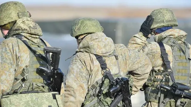Российские бойцы рассказали, как смогли спастись на багги от дрона ВСУ в Авдеевке