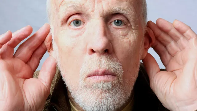 Ученые нашли взаимосвязь между глухотой и памятью