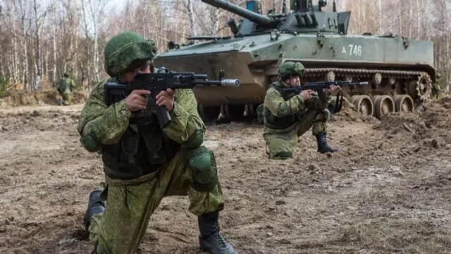 МК: Российские солдаты не позволили ВСУ выйти к позициям РФ
