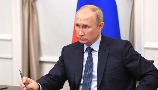 Владимир Путин заявил, что России нельзя повторять ошибки советского периода