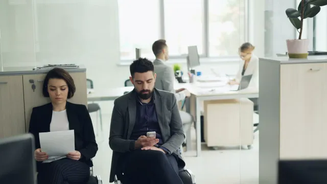 HR-эксперт рассказала, как сменить профессию без потери дохода