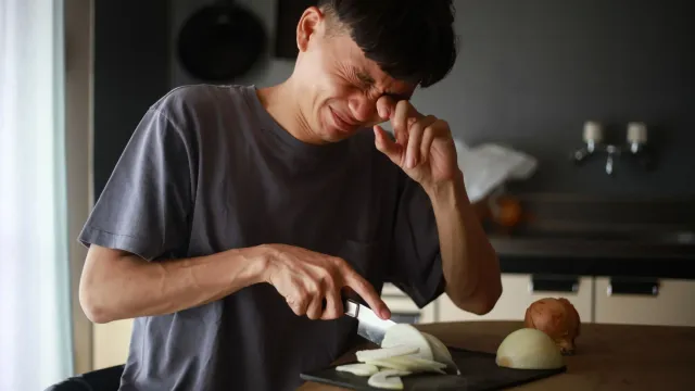 Ученые нашли связь любви к луку с риском диабета