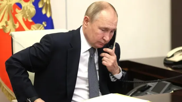 Вучич: благодаря своему авторитету Путин смог остановить негативное развитие событий в РФ