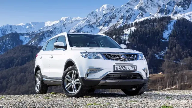 В России прошел сертификацию кроссовер Geely Atlas нового поколения