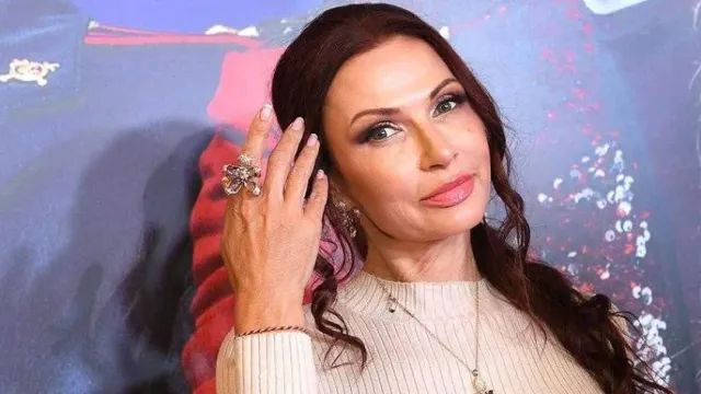 Эвелину Блёданс возмутил проигрыш Влада Топалова в шоу «Новые звезды в Африке»