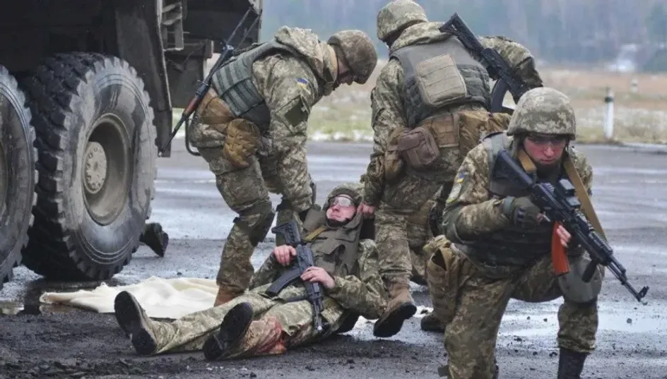 ВСУ попали в огневой мешок и понесли большие потери техники и живой силы на Херсонщине