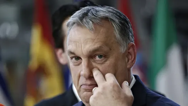 МК: Венгрия заинтересовалась, "куда подевались" выделенные Киеву ЕС деньги