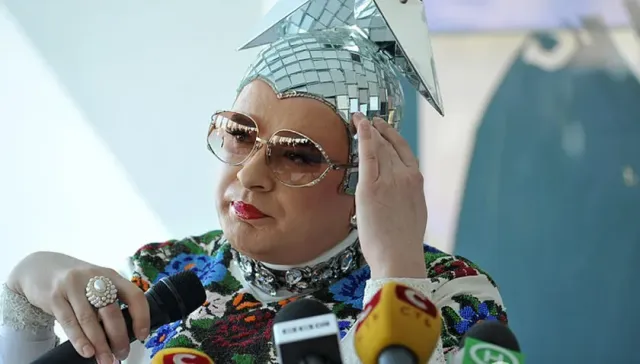 «Самозванка»: Верка Сердючка обвинила Рогозина в плагиате её образа