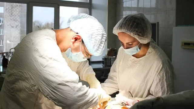 В Казани хирурги удалили килограммовую опухоль младенцу