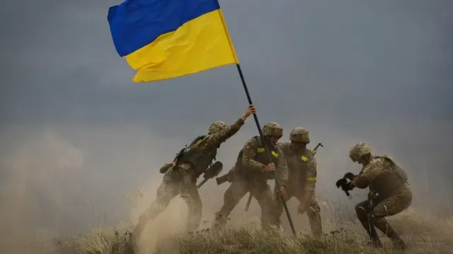 Замглавы МИД Украины Андрей Мельник потребовал от Запада в 10 раз больше военной помощи