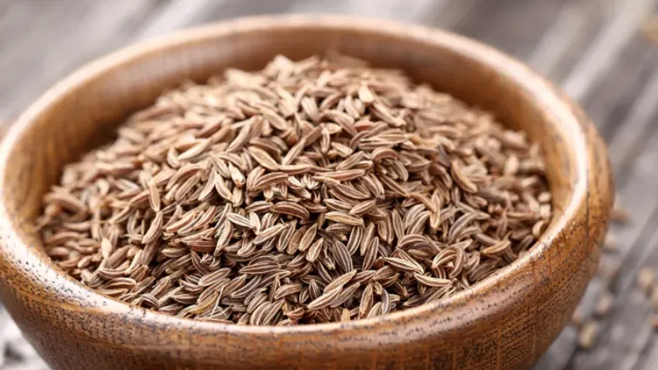 Названо эфирное масло, которое поддерживает здоровье мозга