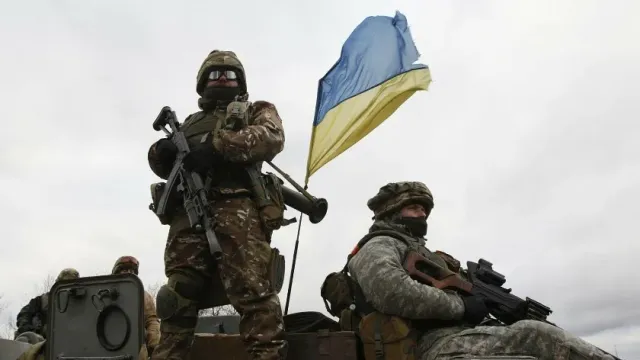 "Лента.ру": Матвийчук заявил о переходе ВС Украины к тактике времен Второй Мировой войны