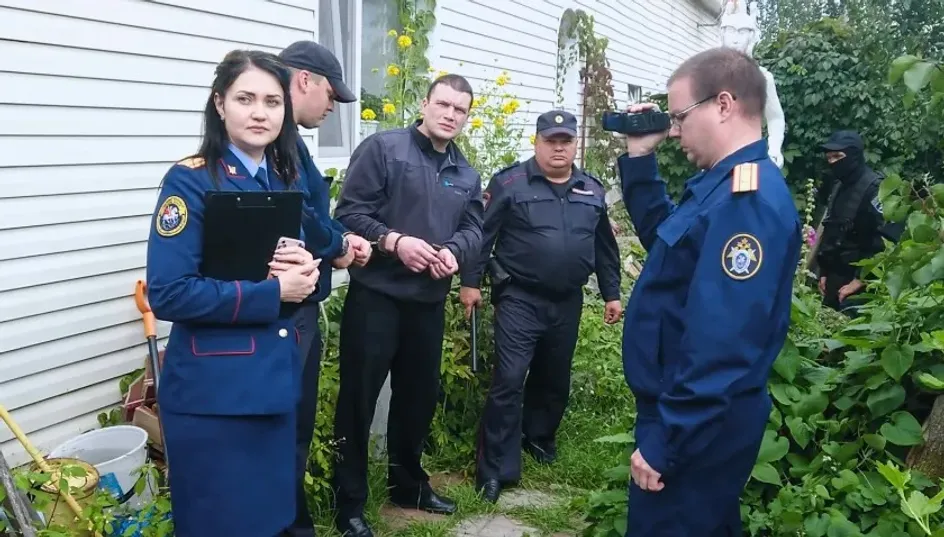 SHOT: В Курской области пьяный внук сильно избил свою 83-летнюю бабушку