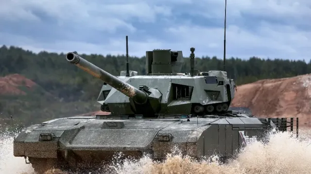 МК: Мураховский рассказал, когда ждать появления танков Т-14 "Армата" в зоне СВО