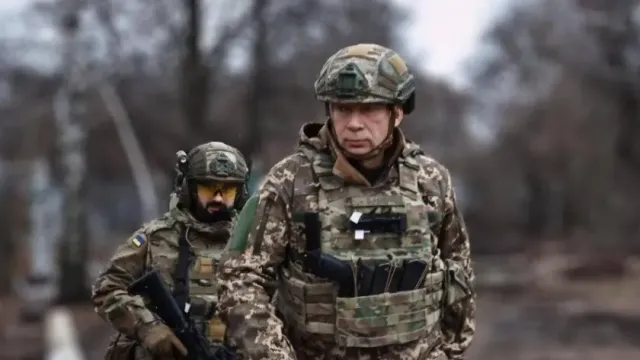 СП: Генерал Сырский заявил о решениях по усилению обороны Артемовска