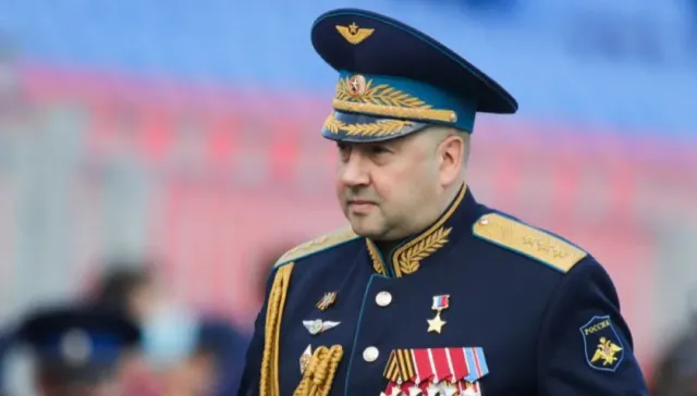 "Не во всех войнах генералы должны побеждать": Пригожин похвалил командующего СВО