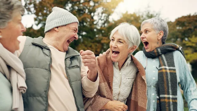 Горячая новость | Россиянам назвали ключевой фактор счастья в старости