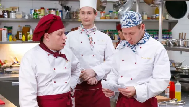Актер Сергей Лавыгин рассказал, как экстремально проходили съемки сериала "Кухня"