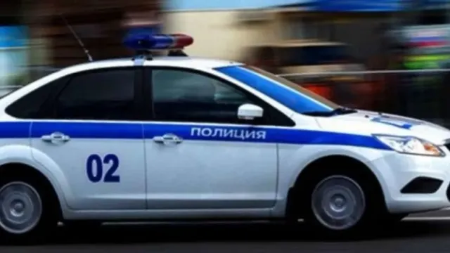 Москвичка решила, что незнакомец собирал квадрокоптер, и вызвала полицию