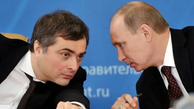 На экс-помощника президента Суркова заявили в полицию