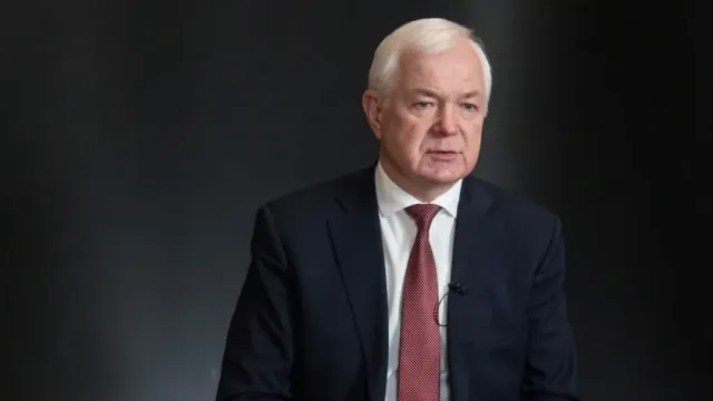 МК: Экс-глава разведки Украины Маломуж заявил, что РФ должна взять Донбасс до 1 марта