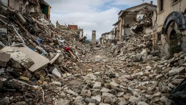 Сейсмолог Хубербитс: в августе 2023 года произойдет крупнейшее в истории землетрясение