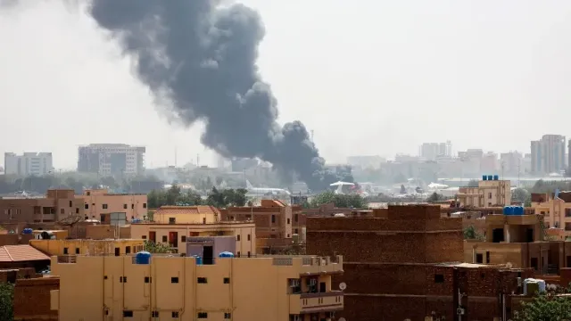 "На улице лежат убитые, мы все умоляем Россию": русскоязычная в Судане попала в "ад"
