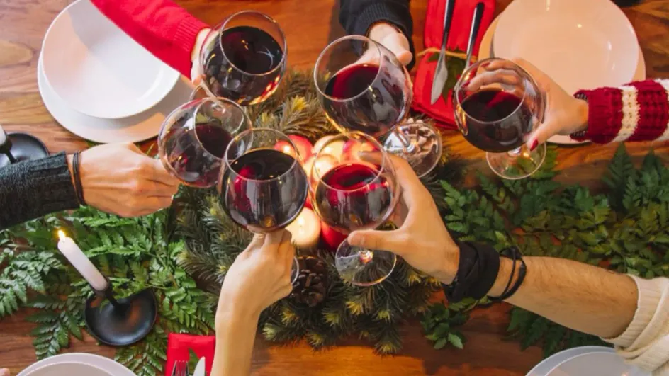 Россиянам назвали лучшие закуски для снижения скорости опьянения