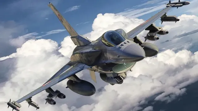 Politico: Инструкторами США отобрана первая группа украинских пилотов для обучения на F-16