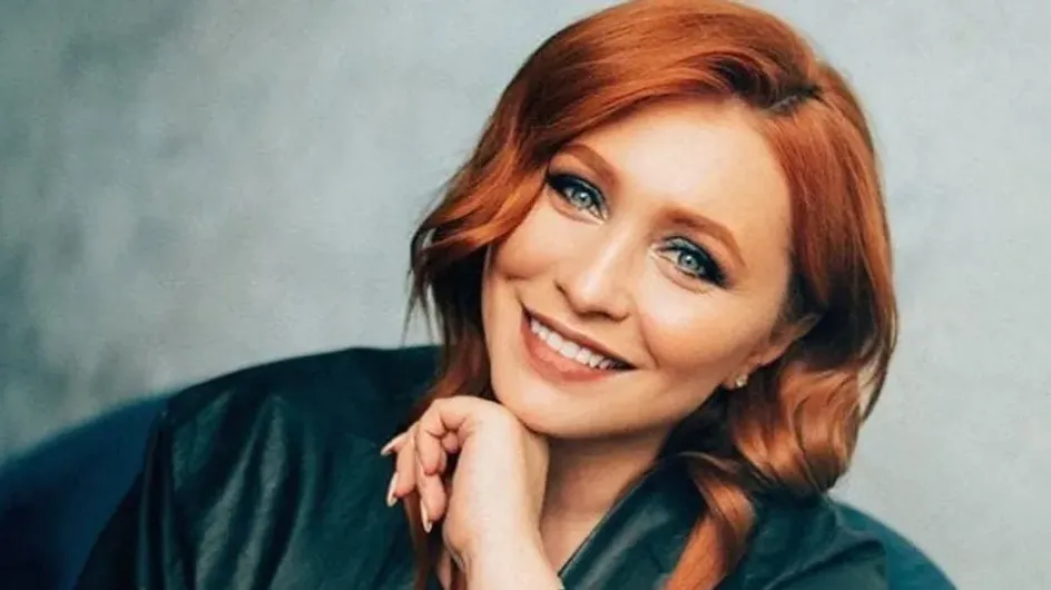 Певица Спиридонова со скандалом покинула сцену на концерте Рубальской
