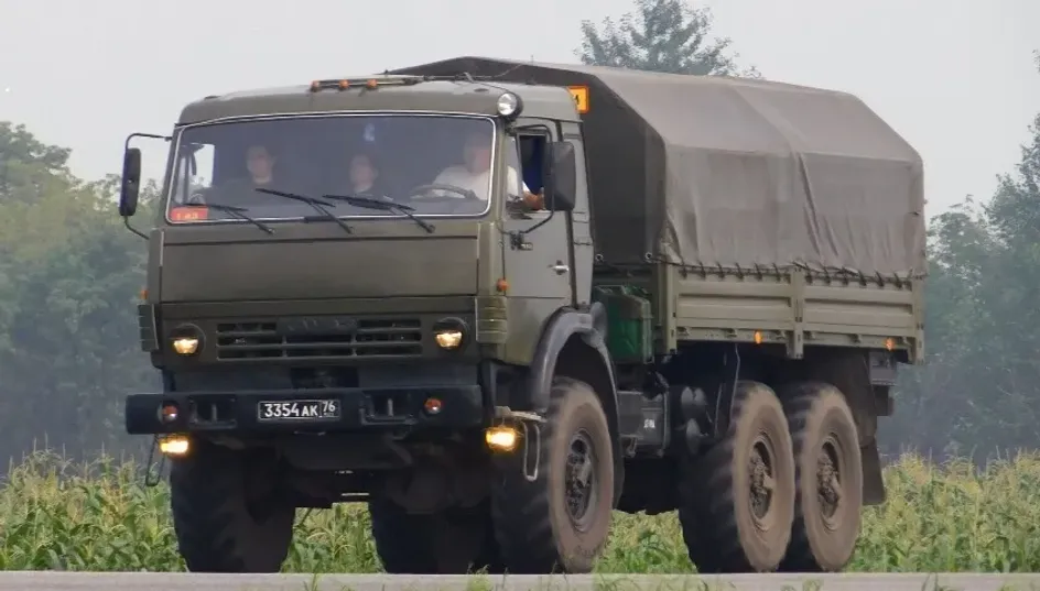 В ДТП с участием военного грузовика пострадали 15 военнослужащих и 2 гражданских в Крыму