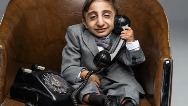 Житель Ирана - самый маленький человек в мире