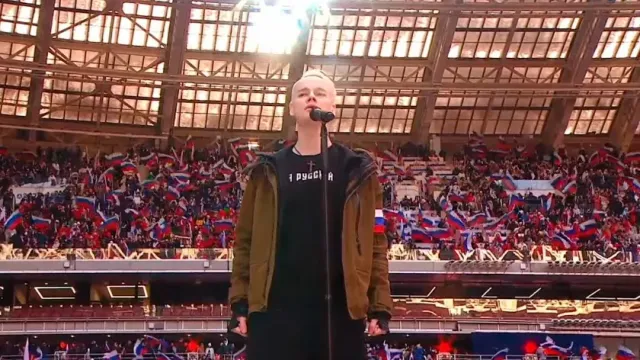 SHAMAN опубликовал видео с большого концерта в "Лужниках": "Встанем" спели 75 тысяч человек