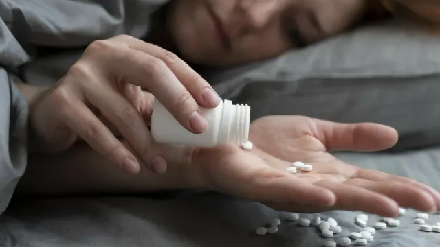 Прием добавок для улучшения сна может повышать риск смерти