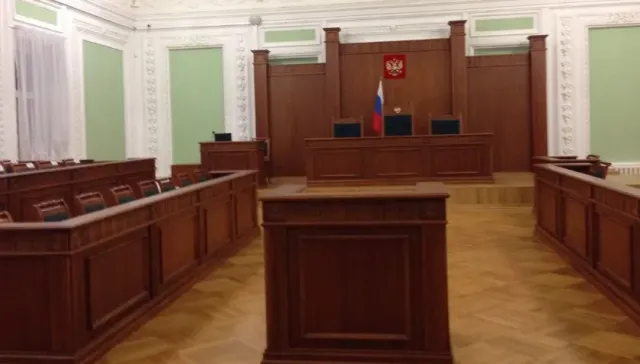 Прокурор в Петербурге запросил 10 лет колонии женщине за отправку денег за поддержку терроризма