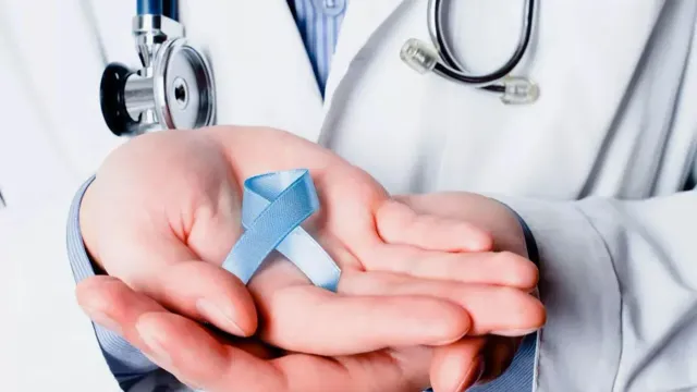 Врач рассказал, как передается предрасположенность к раку