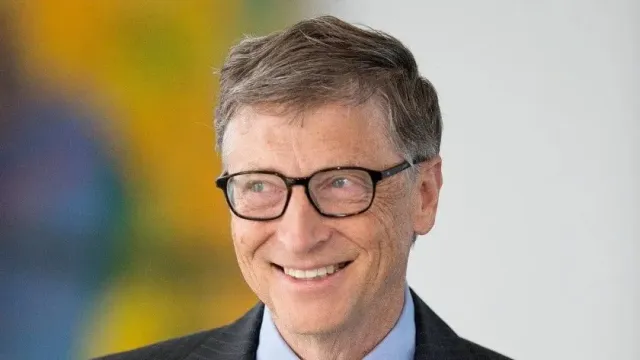 Миллиардер Билл Гейтс опубликовал список книг, которые он рекомендует прочитать летом