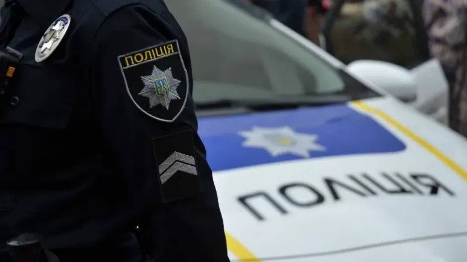 Беженцы: украинские полицейские в Бахмуте задерживали граждан за чтение российских СМИ