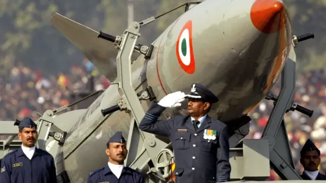 «РБК» узнал, какое ядерное оружие есть у Индии и Пакистана и зачем оно им