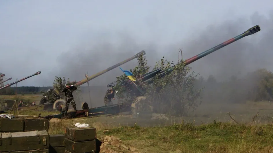 The Daily Mail: ВС Украины не хватает снарядов и запасных стволов для артиллерии