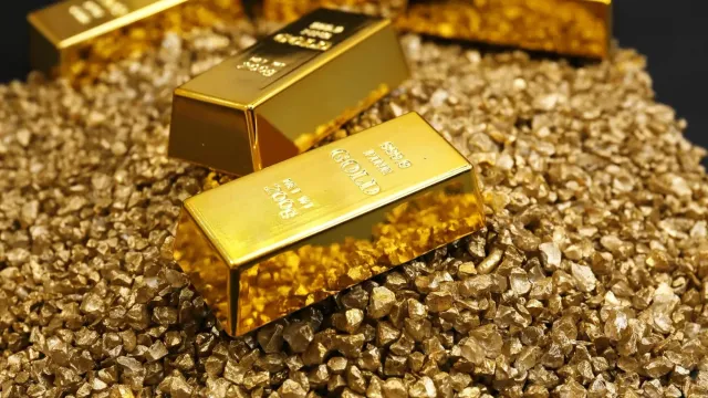 Горячая новость | В России рак будут лечить золотом