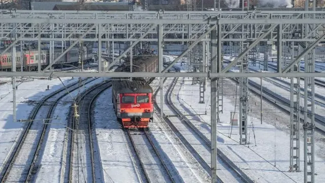 Жительница Челябинской области спасла ребенка прямо из-под колес поезда